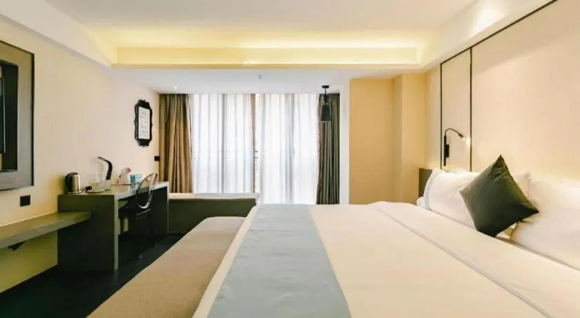 Bed in Xana Lite Guiyang Huaguoyuan Shuangzi Towers