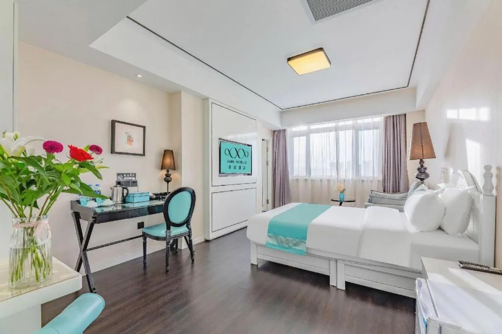 Bed in Xana Hotelle Shijiazhuang Zhongchu Plaza Shizhuang Metro Station