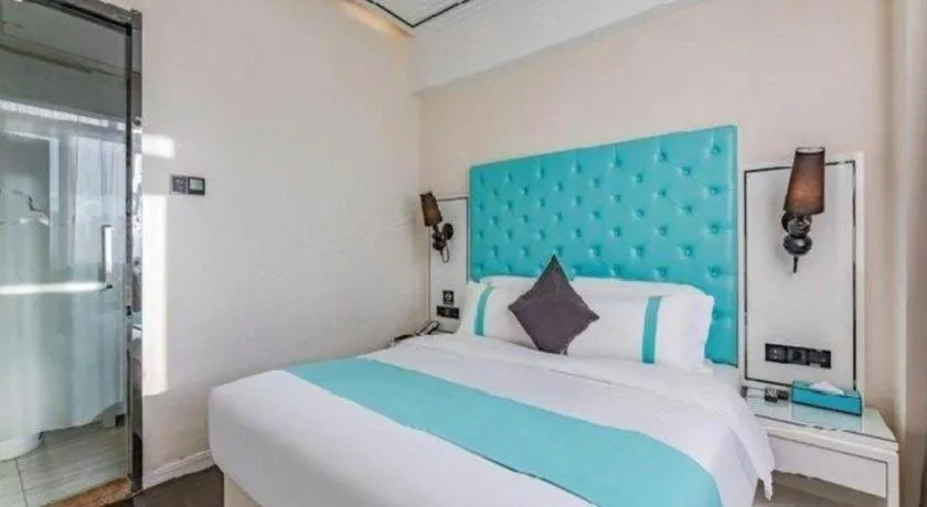 Bed in Xana Hotelle Shijiazhuang Zhongchu Plaza Shizhuang Metro Station