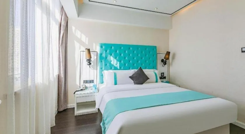 Bed in Xana Hotelle Shijiazhuang Zhongchu Plaza Shizhuang Metro Station