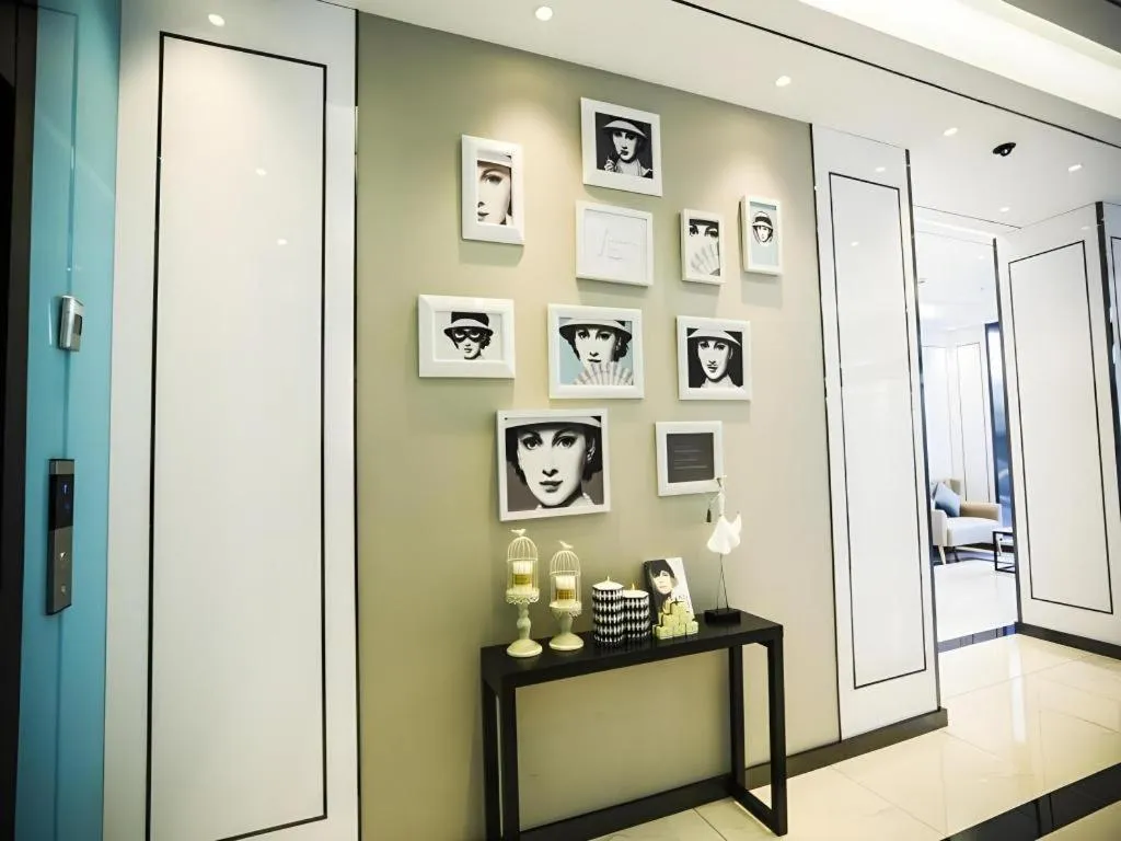 Xana Lite·Dunhua Railway Station