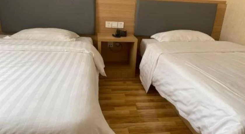 Bed in 7Days Inn Tianjin Airport NO.1 Bridge Branch