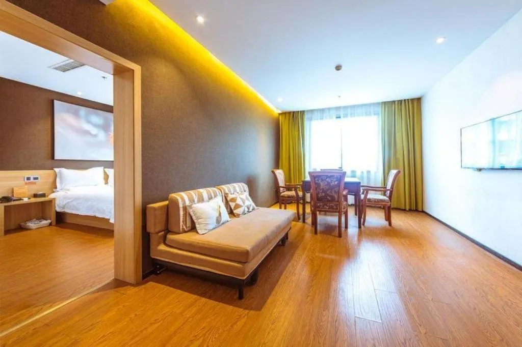 Bed in IU Hotel Chongqing Jiangbei International Airport