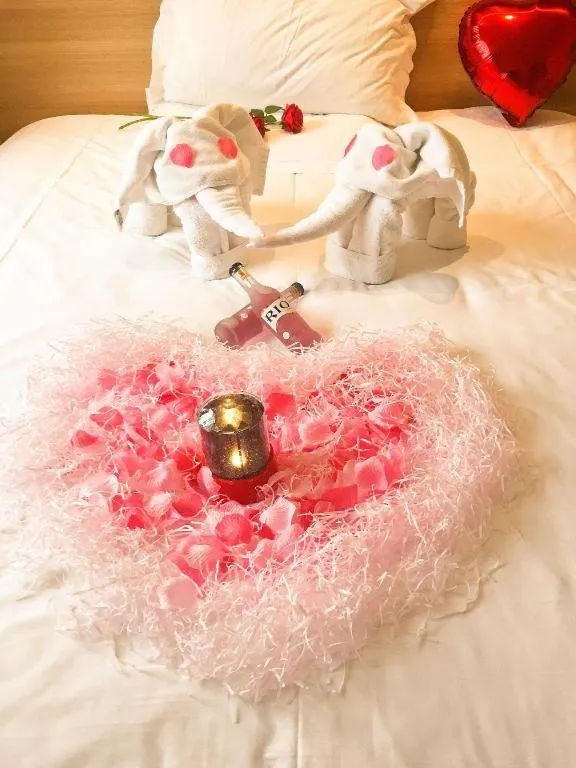 Bed in IU Hotel Chongqing Jiangbei International Airport