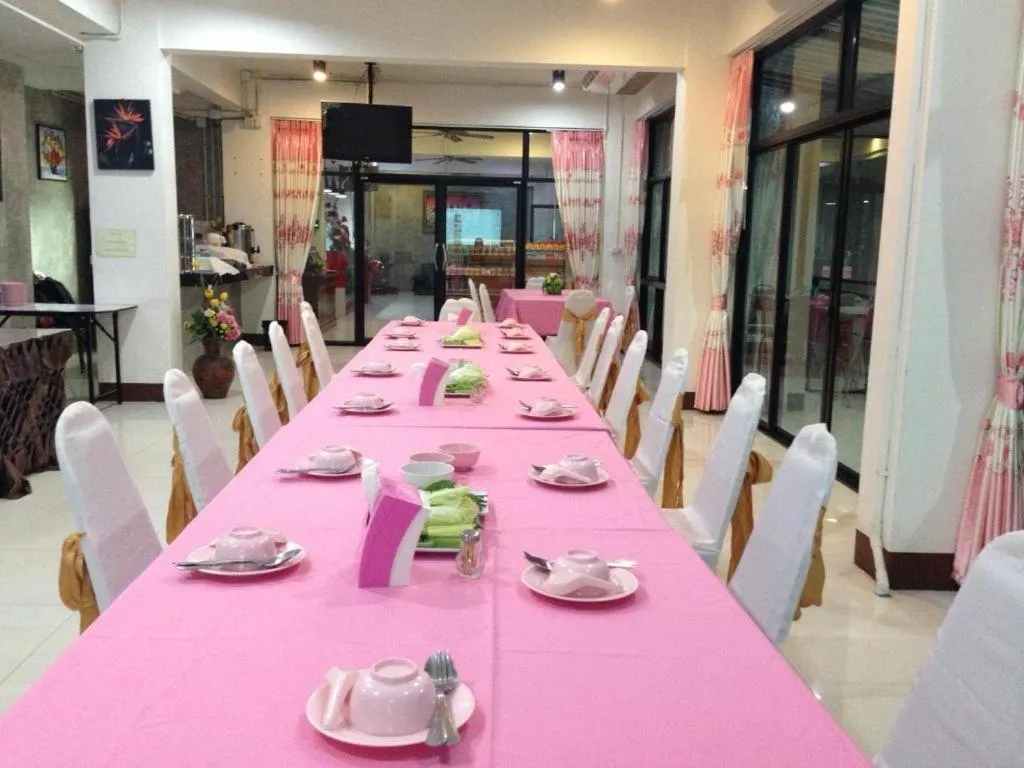 Pornsiri Hotel Sisaket