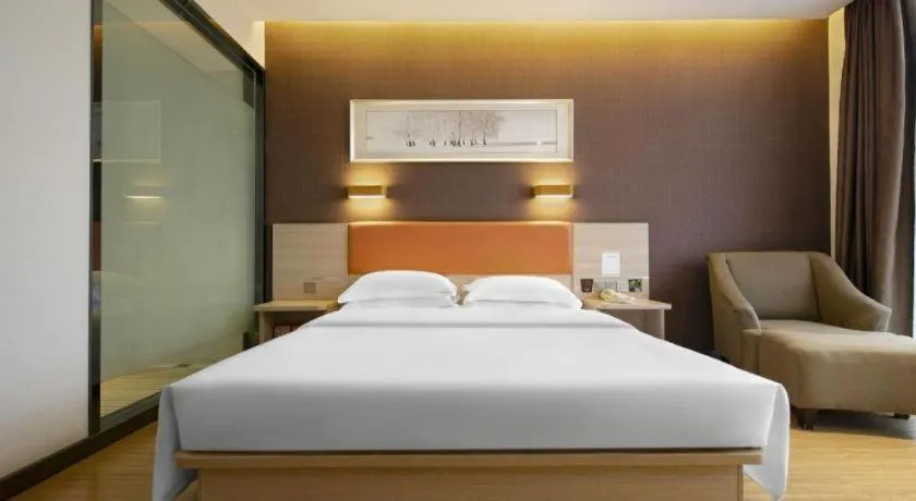 Bed in 7Days Premium Yichang Railway Station East