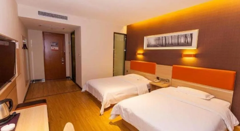 Bed in 7Days Premium Yichang Railway Station East