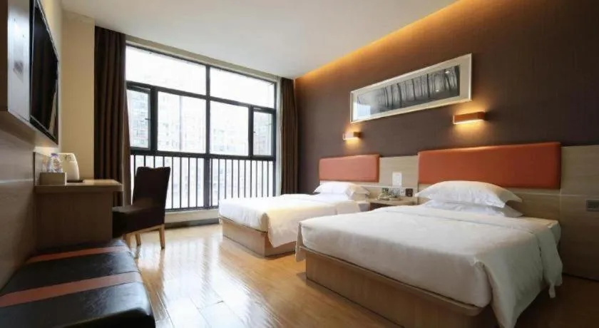 Bed in 7Days Premium Yichang Railway Station East