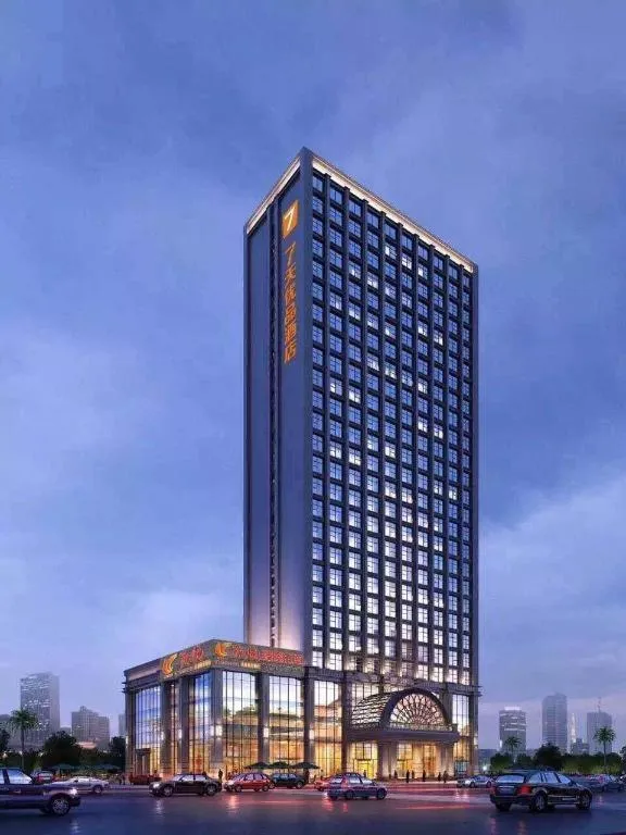 7Days Premium Yichang Railway Station East