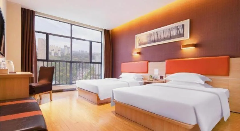 Bed in 7Days Premium Yichang Railway Station East