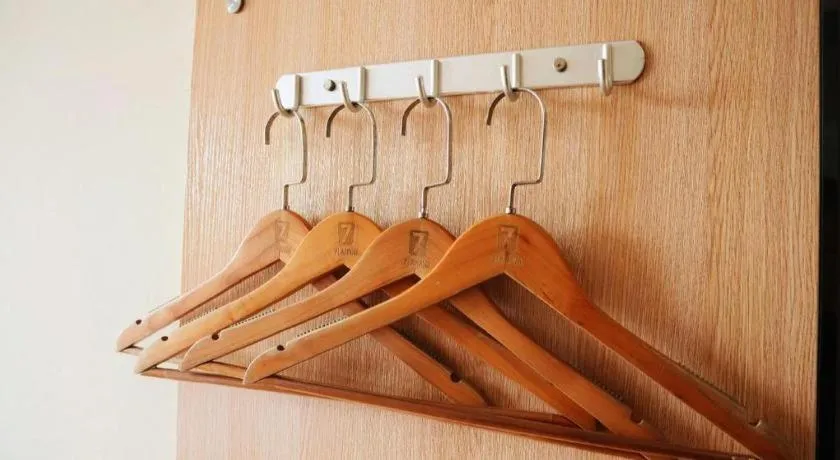 7Days Premium Yichang Railway Station East