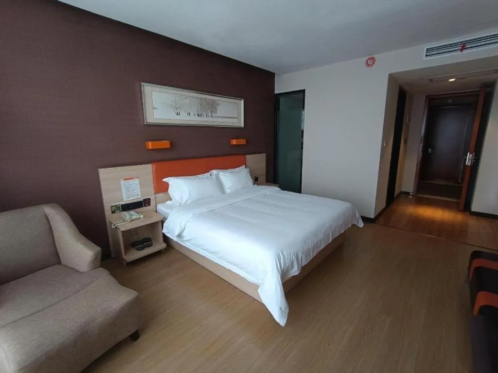 Bed in 7Days Premium Yichang Railway Station East