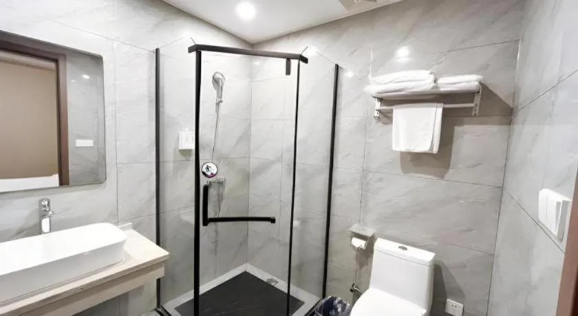 7Days Premium Yichang Railway Station East