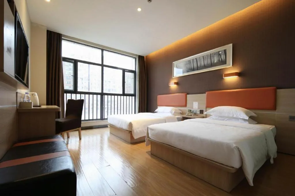 Bed in 7Days Premium Yichang Railway Station East