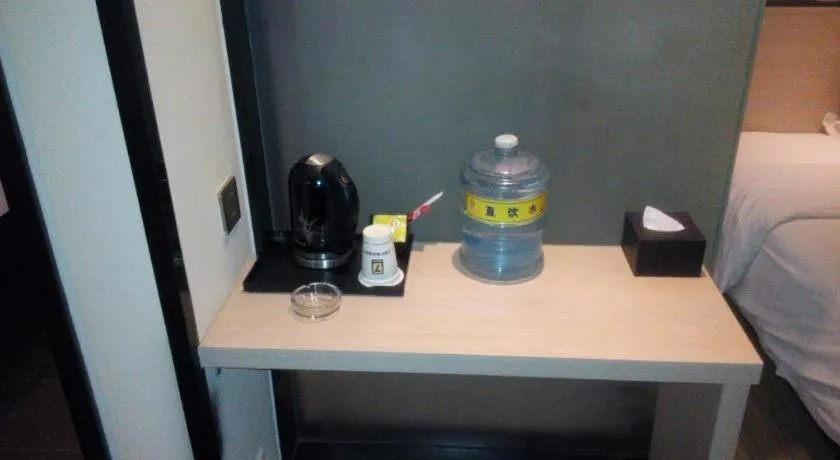 Bed in 7 Days Inn Tai'an Dongpingxi Hualian