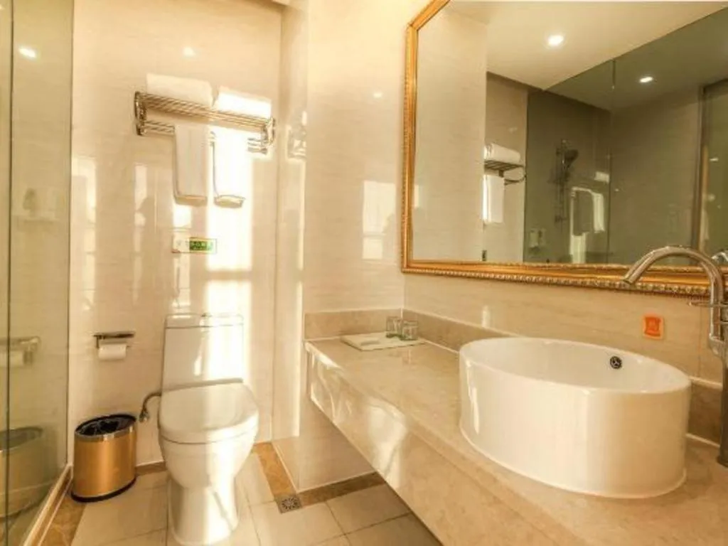 Vienna International Hotel Kunming Guangfu Road Aegean Shopping Center