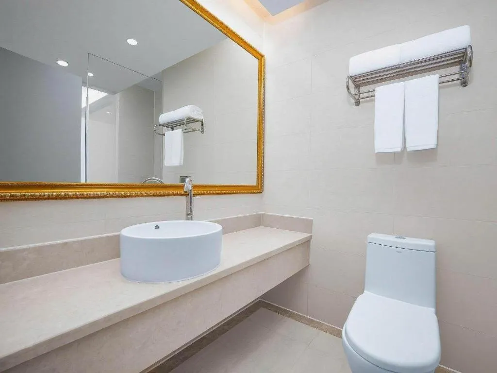 Vienna International Hotel Kunming Guangfu Road Aegean Shopping Center