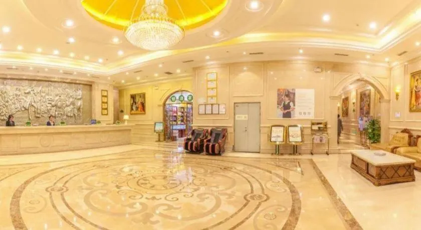 Vienna International Hotel Kunming Guangfu Road Aegean Shopping Center