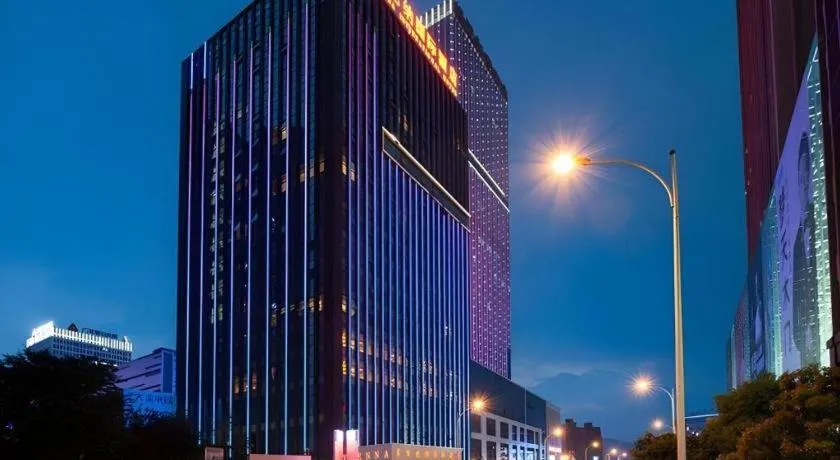 Vienna International Hotel Kunming Guangfu Road Aegean Shopping Center