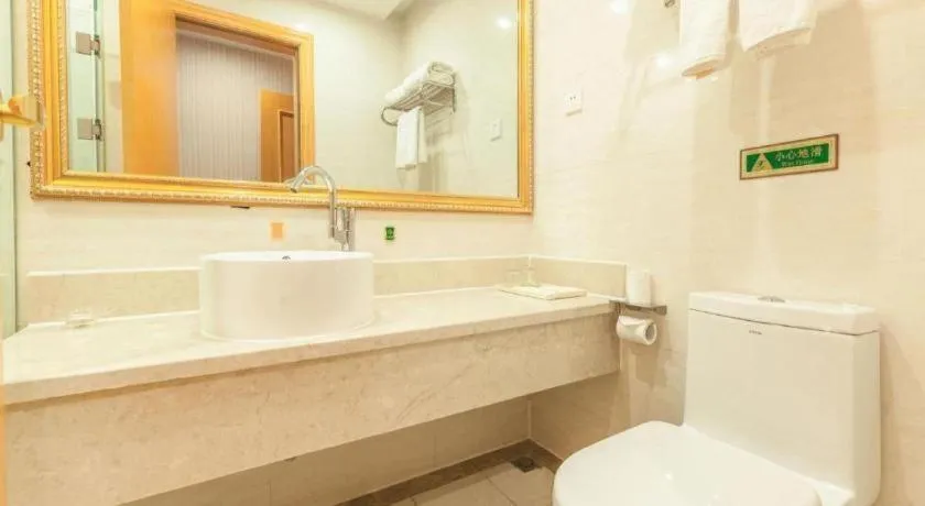 Vienna International Hotel Kunming Guangfu Road Aegean Shopping Center