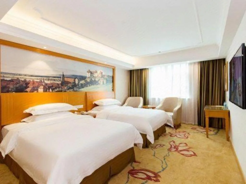 Bed in Vienna Hotel Changsha Wuyi Avenue Railway Station