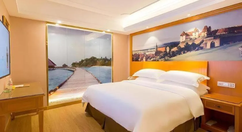 Bed in Vienna Hotel Changsha Wuyi Avenue Railway Station