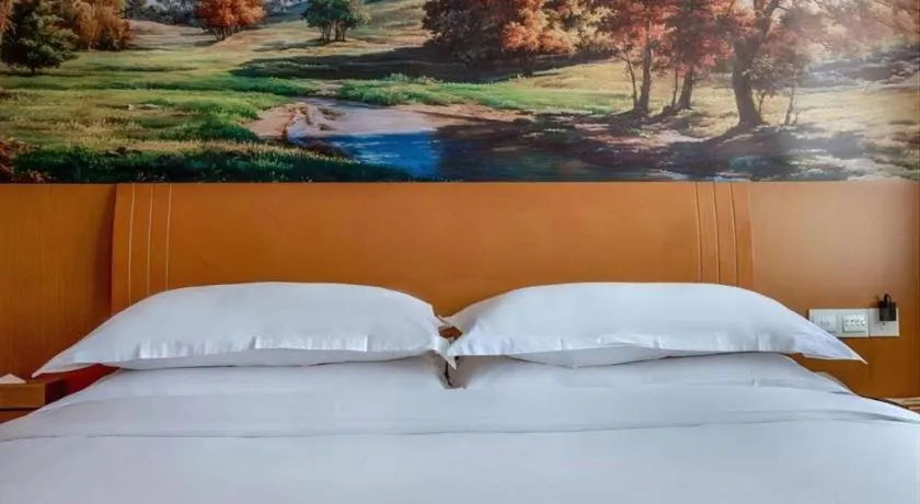 Bed in Vienna Hotel Changsha Wuyi Avenue Railway Station