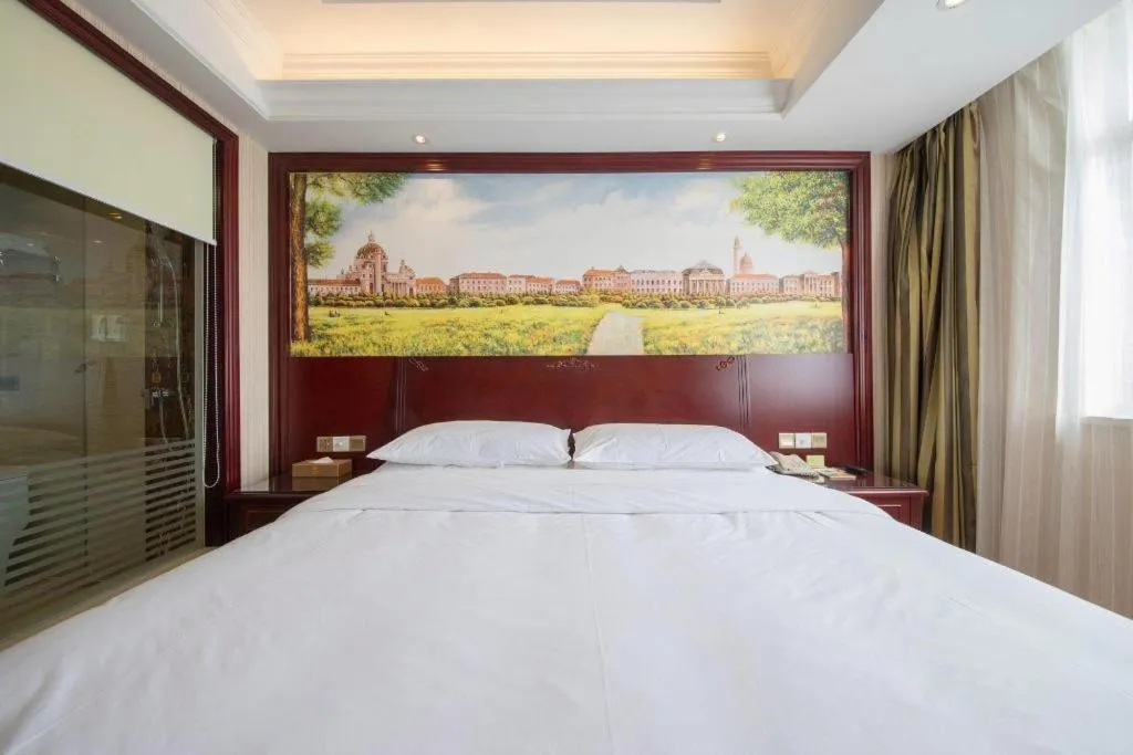 Bed in Vienna Shanghai Chongming Changxing Island