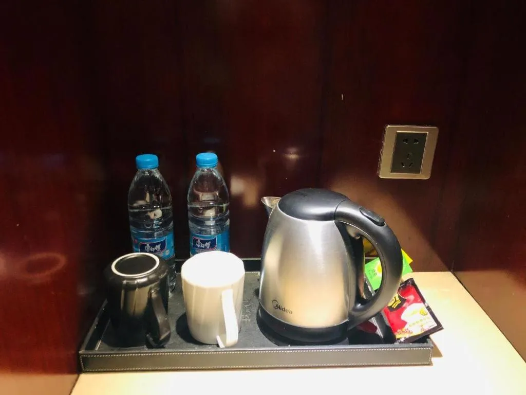 Yitel Shanghai Hongqiao Railway Station National Convention and Exhibition Center