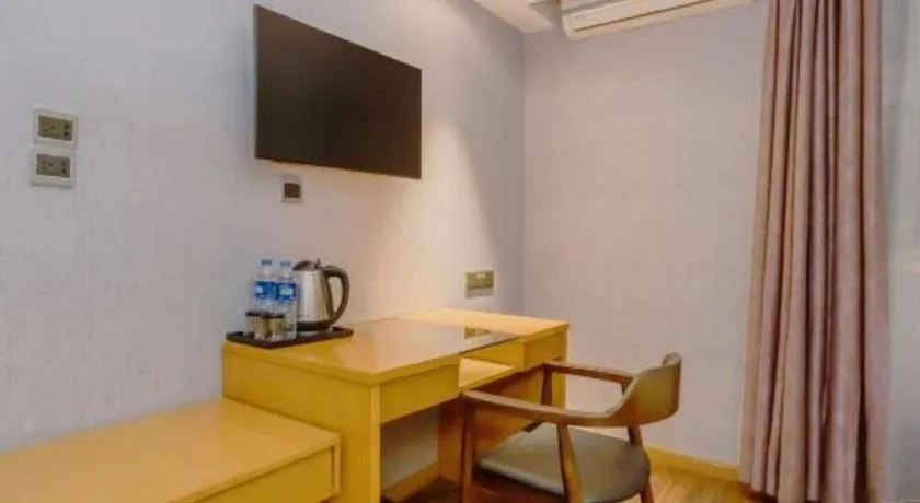 Yitel Shanghai Hongqiao Railway Station National Convention and Exhibition Center