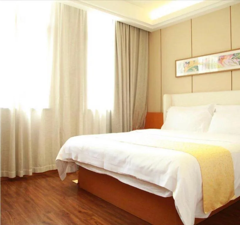 Bed in Yitel Shanghai Hongqiao Railway Station National Convention and Exhibition Center