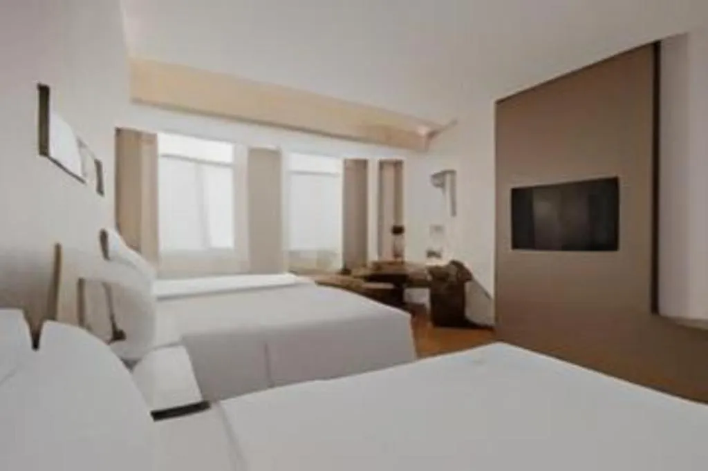 Bed in Yitel Shanghai Hongqiao Railway Station National Convention and Exhibition Center