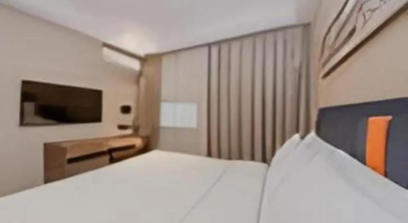 Bed in Yitel Shanghai Hongqiao Railway Station National Convention and Exhibition Center