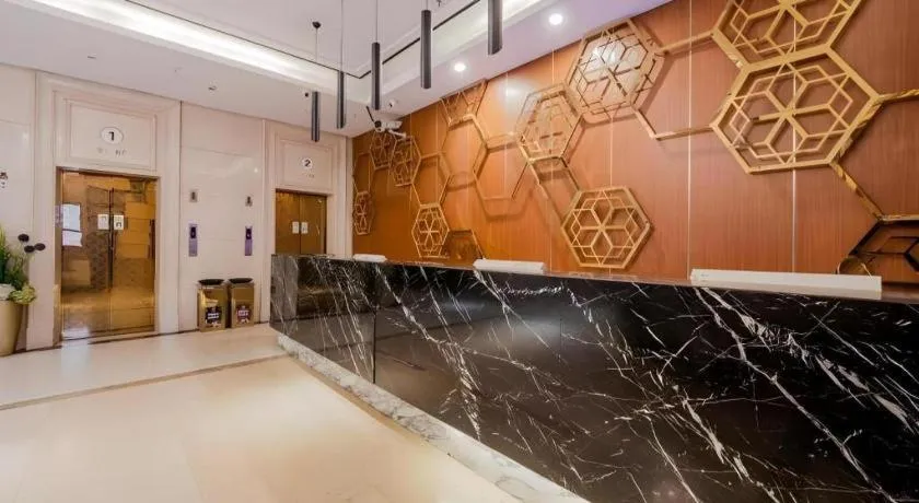 Yitel Shanghai Hongqiao Railway Station National Convention and Exhibition Center