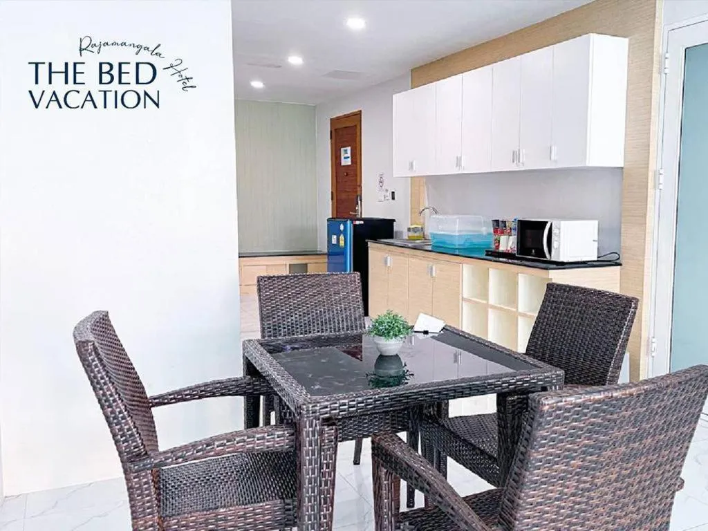 The Bed Vacation Rajamangala Hotel