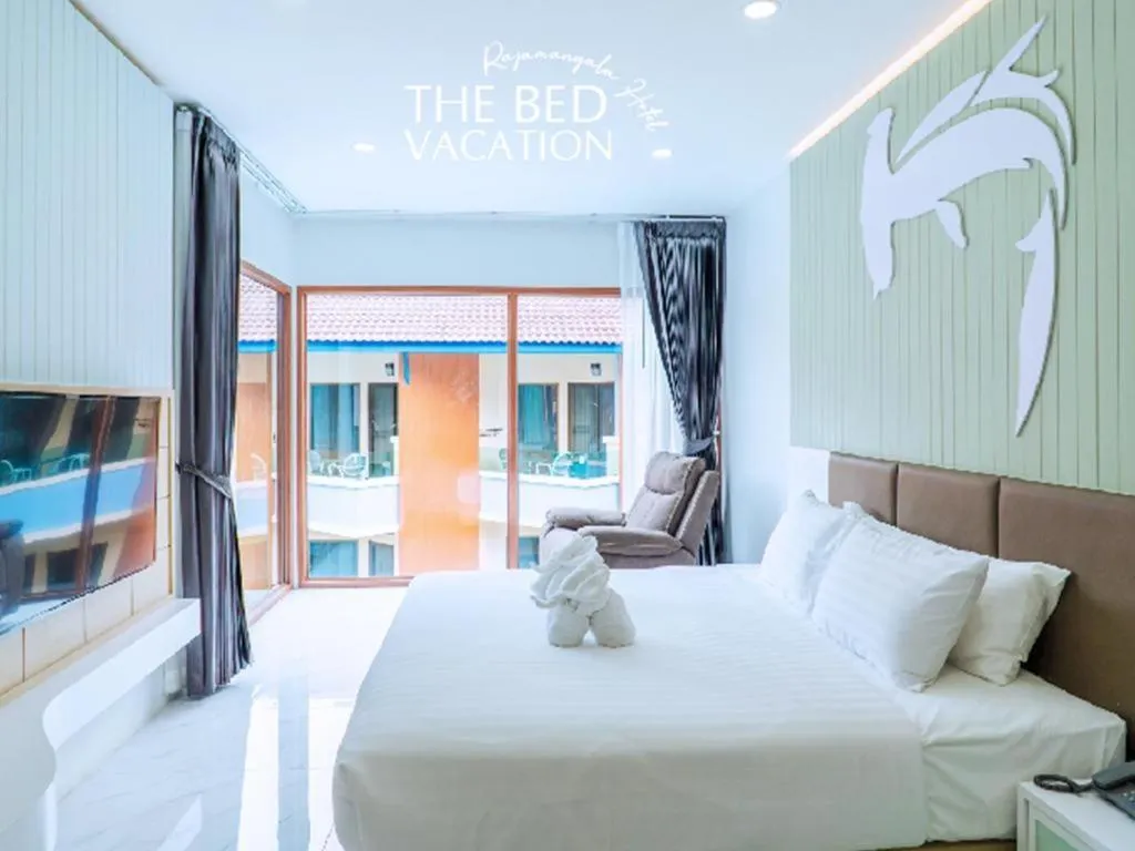 Bed in The Bed Vacation Rajamangala Hotel