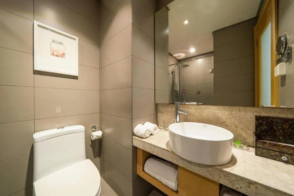 Yitel Shenyang Sanhao Street Shengjing Hospital