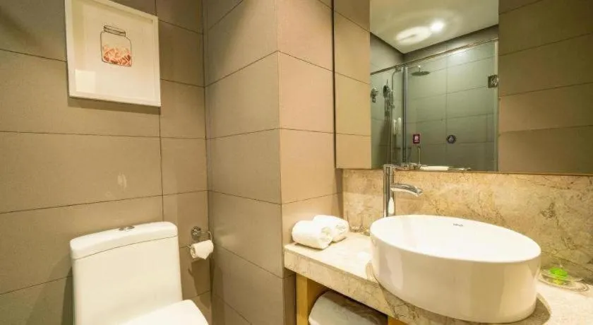 Yitel Shenyang Sanhao Street Shengjing Hospital