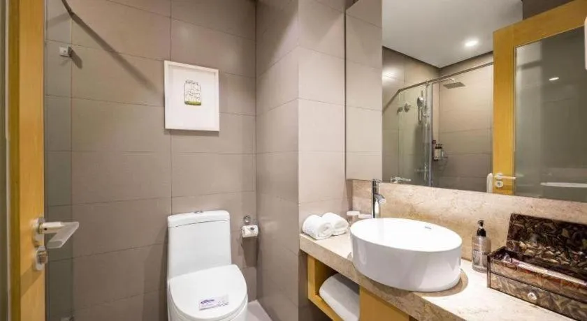 Yitel Shenyang Sanhao Street Shengjing Hospital