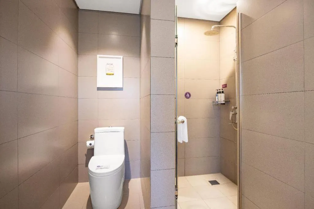 Yitel Shenyang Sanhao Street Shengjing Hospital