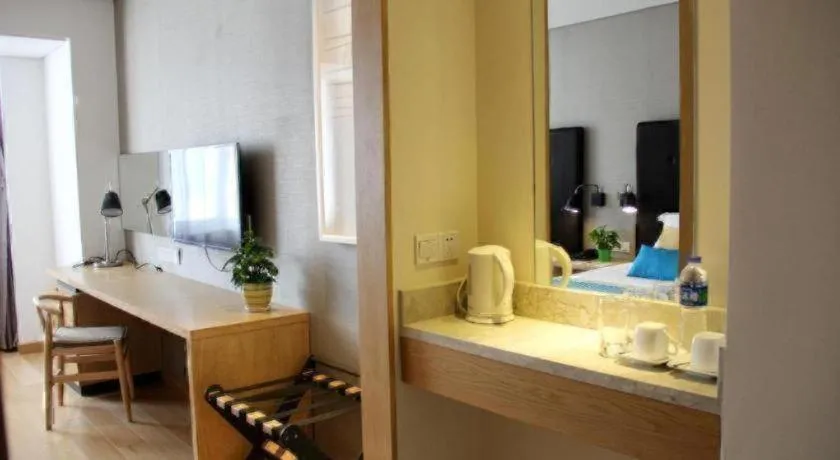 Yitel Shenyang Sanhao Street Shengjing Hospital