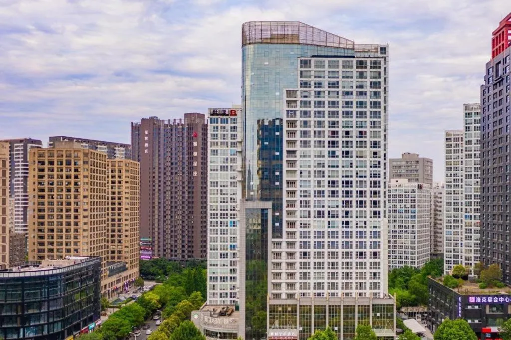 Yitel Xi'an Hi-tech Zone Wanda Plaza