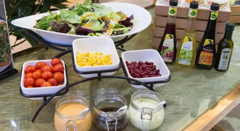 Yitel Shenyang Hunnan Olympic Sports Center Wanda Plaza