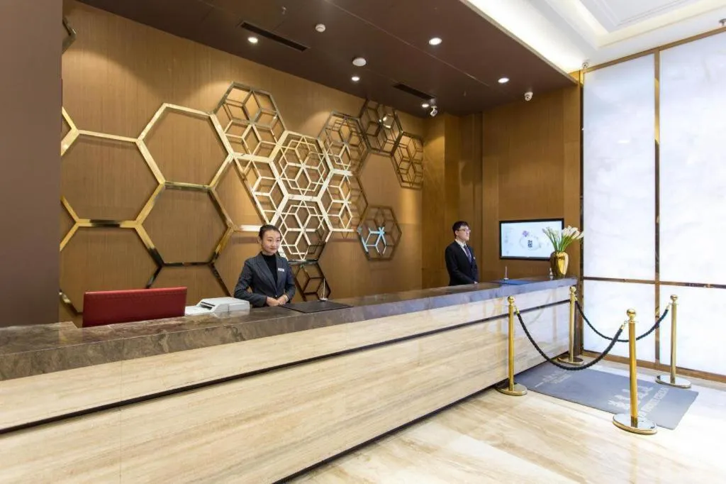 Yitel Shenyang Hunnan Olympic Sports Center Wanda Plaza