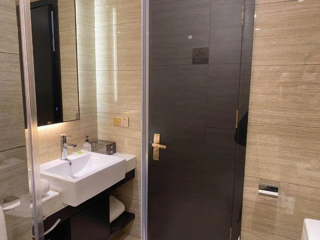 Yitel Shenyang Hunnan Olympic Sports Center Wanda Plaza