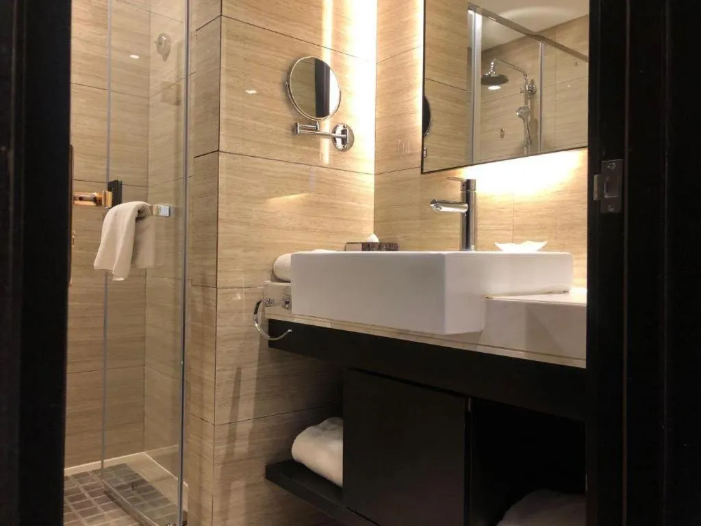 Yitel Shenyang Hunnan Olympic Sports Center Wanda Plaza