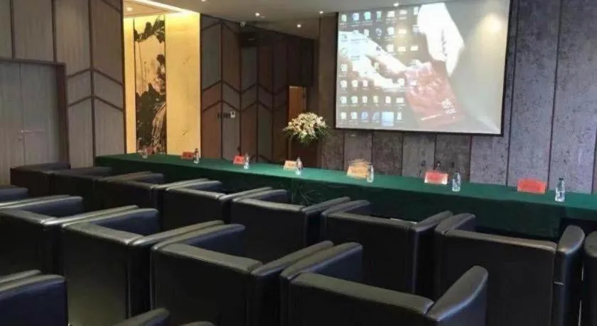 Yitel Shenyang Hunnan Olympic Sports Center Wanda Plaza