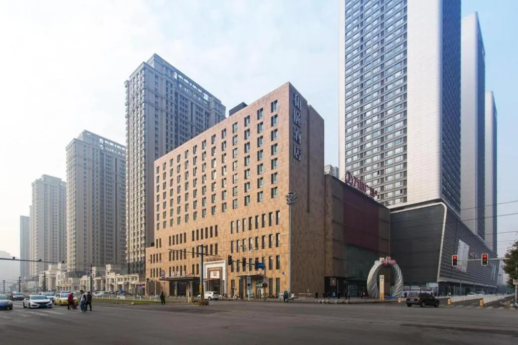 Yitel Shenyang Hunnan Olympic Sports Center Wanda Plaza