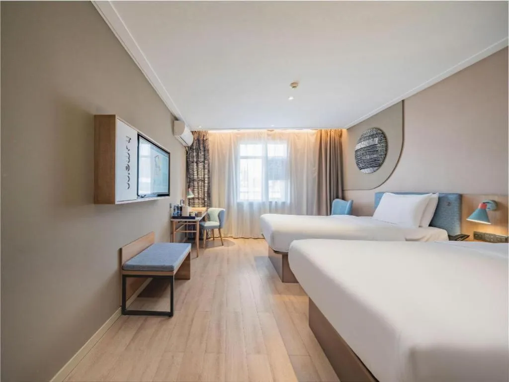 Bed in Home Inn Neo Leshan Central Food Street