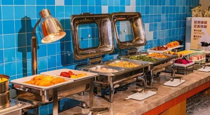 Home Inn Neo Leshan Central Food Street